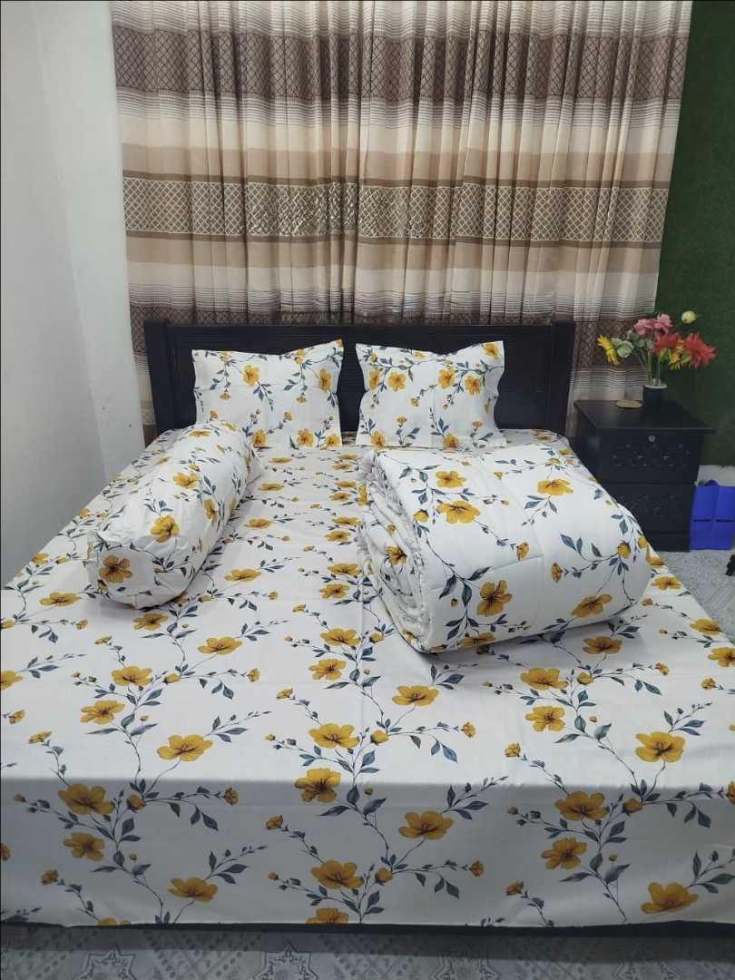 ৫,পিসের,টুয়েল,প্রিমিয়াম,কম্ফোর্টার,কম্বো,সেট