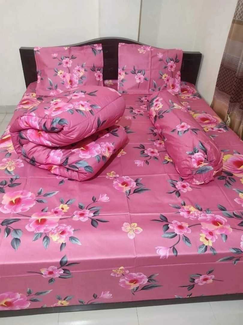 ৫,পিসের,টুয়েল,প্রিমিয়াম,কম্ফোর্টার,কম্বো,সেট