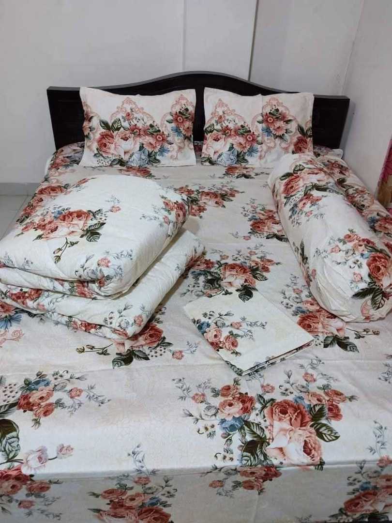 ৫,পিসের,টুয়েল,প্রিমিয়াম,কম্ফোর্টার,কম্বো,সেট